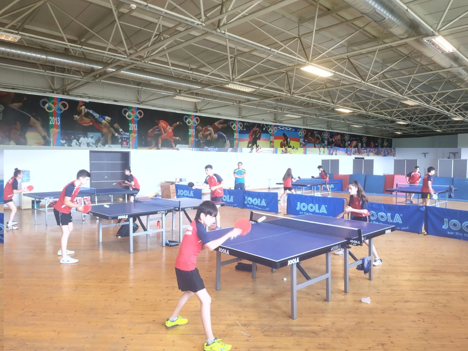 Stolüstü tennisçilər Avropa çempionatına hazırlaşırlar 