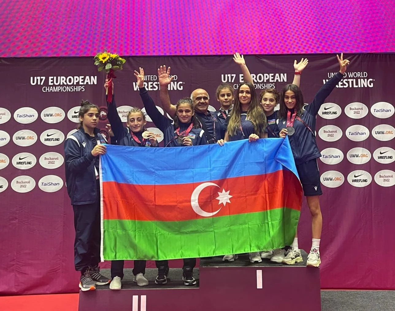 Millimiz Avropa çempionatını bir dəst medalla başa vurdu 