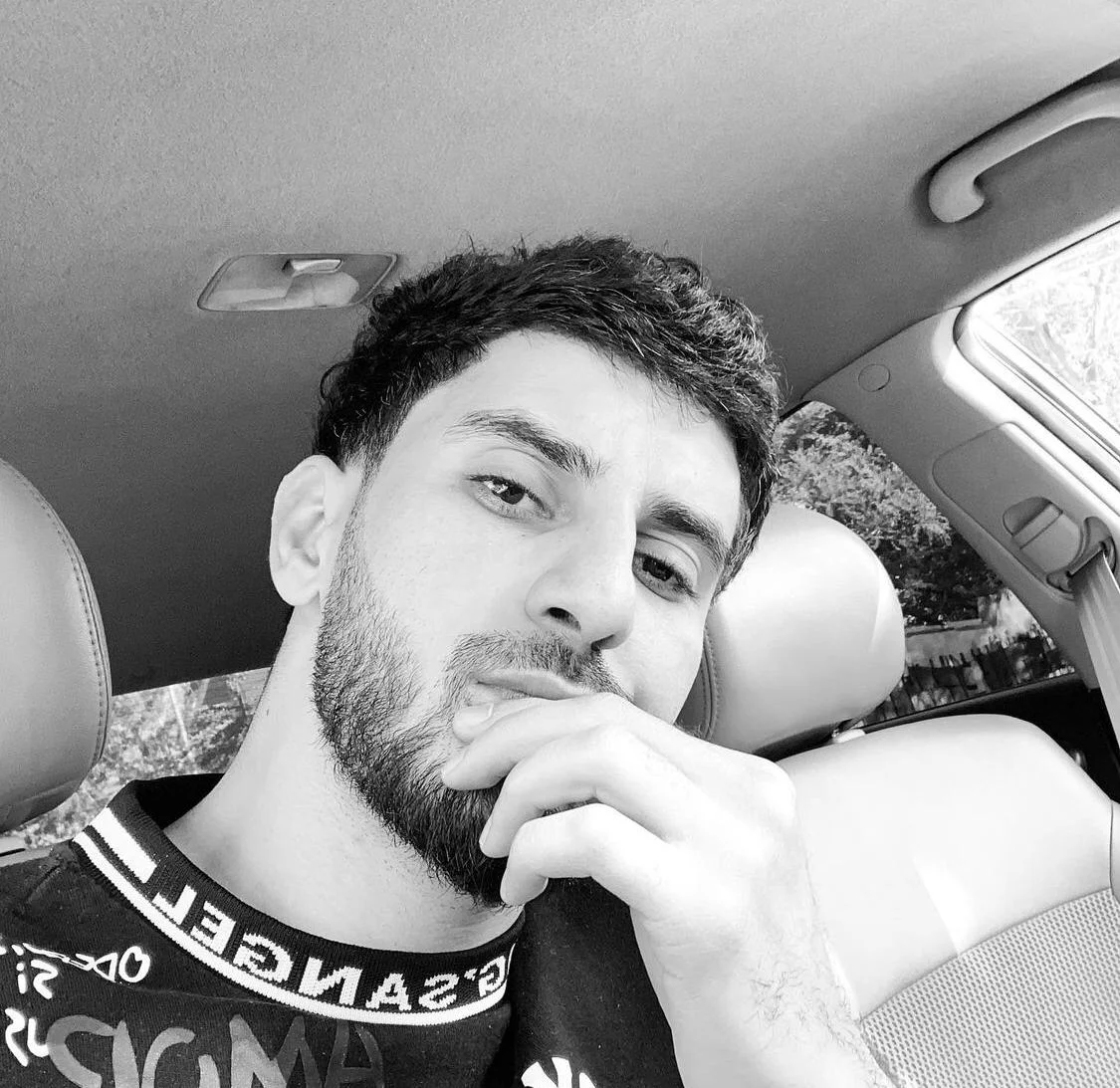 Fabreqasın təklifinə "yox" deyən azərbaycanlı bərbər: "Bakıda qalmağı üstün tutdum" 