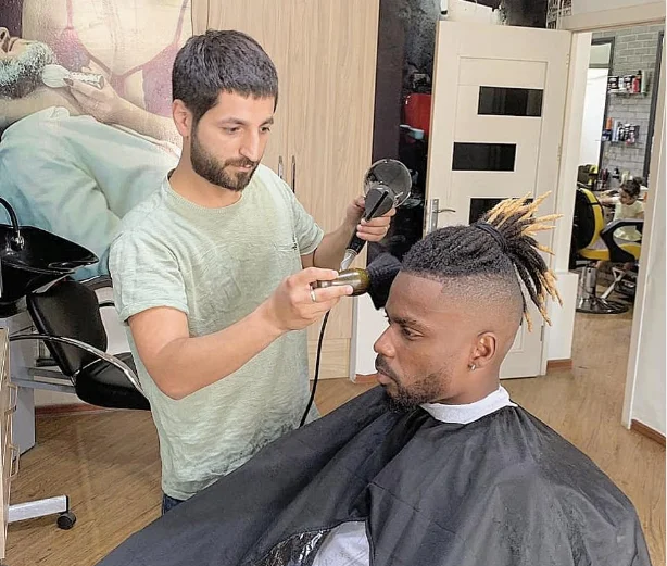 Futbolçularımızın əvəzolunmaz bərbəri: "Krivotsyuk Polşadan yanıma gəlir" 