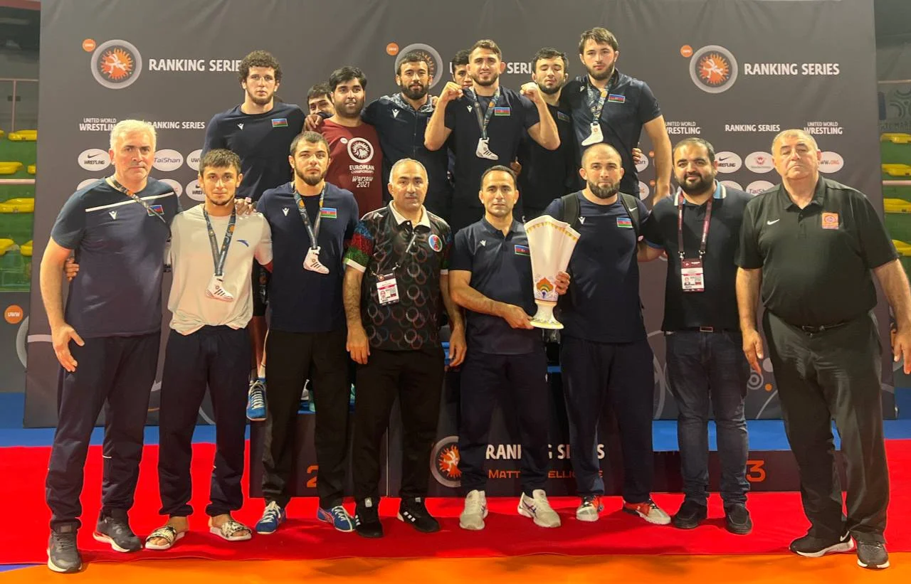 Azərbaycan sərbəst güləşçiləri Romada birinci oldu 