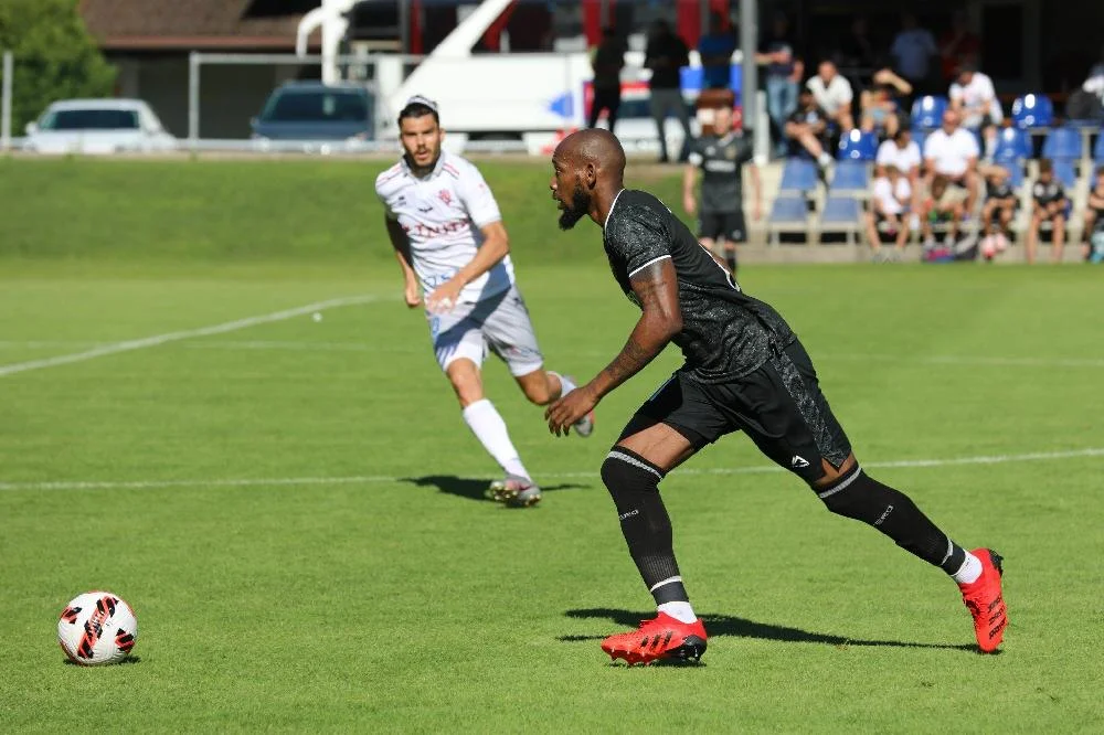 "Qarabağ"ın oyunu fotolarda 