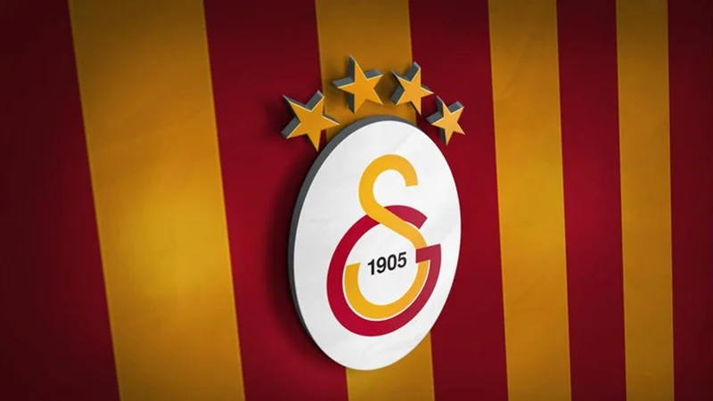"Qalatasaray"ın futbolçusu İtaliya klublarının hədəfində 