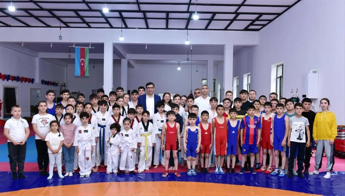 Fərid Qayıbov rayonlara səfər etdi 