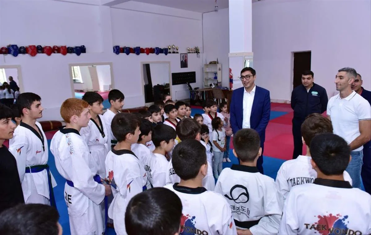 Fərid Qayıbov rayonlara səfər etdi 