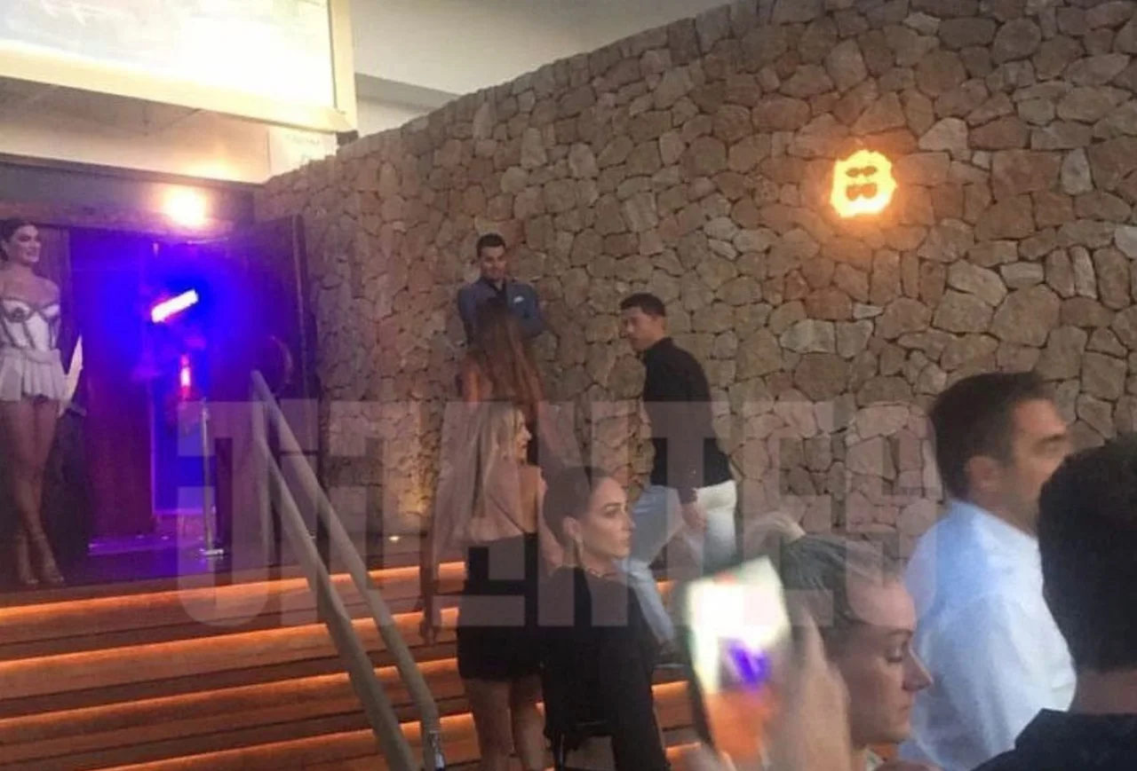 Günün transfer xəbərləri: Neymar PSJ-dən narazıdır 