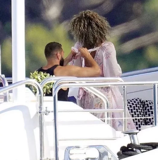 Benzema yeni sevgilisi ilə paparatzilərə yaxalandı - FOTOLAR 