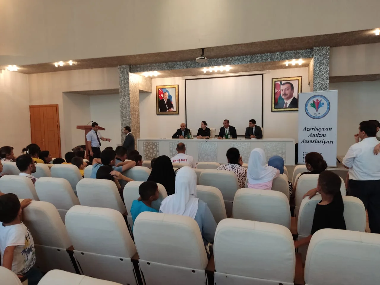 İmişlidə autizmli uşaqlar ilə görüş keçirildi - FOTOLAR 