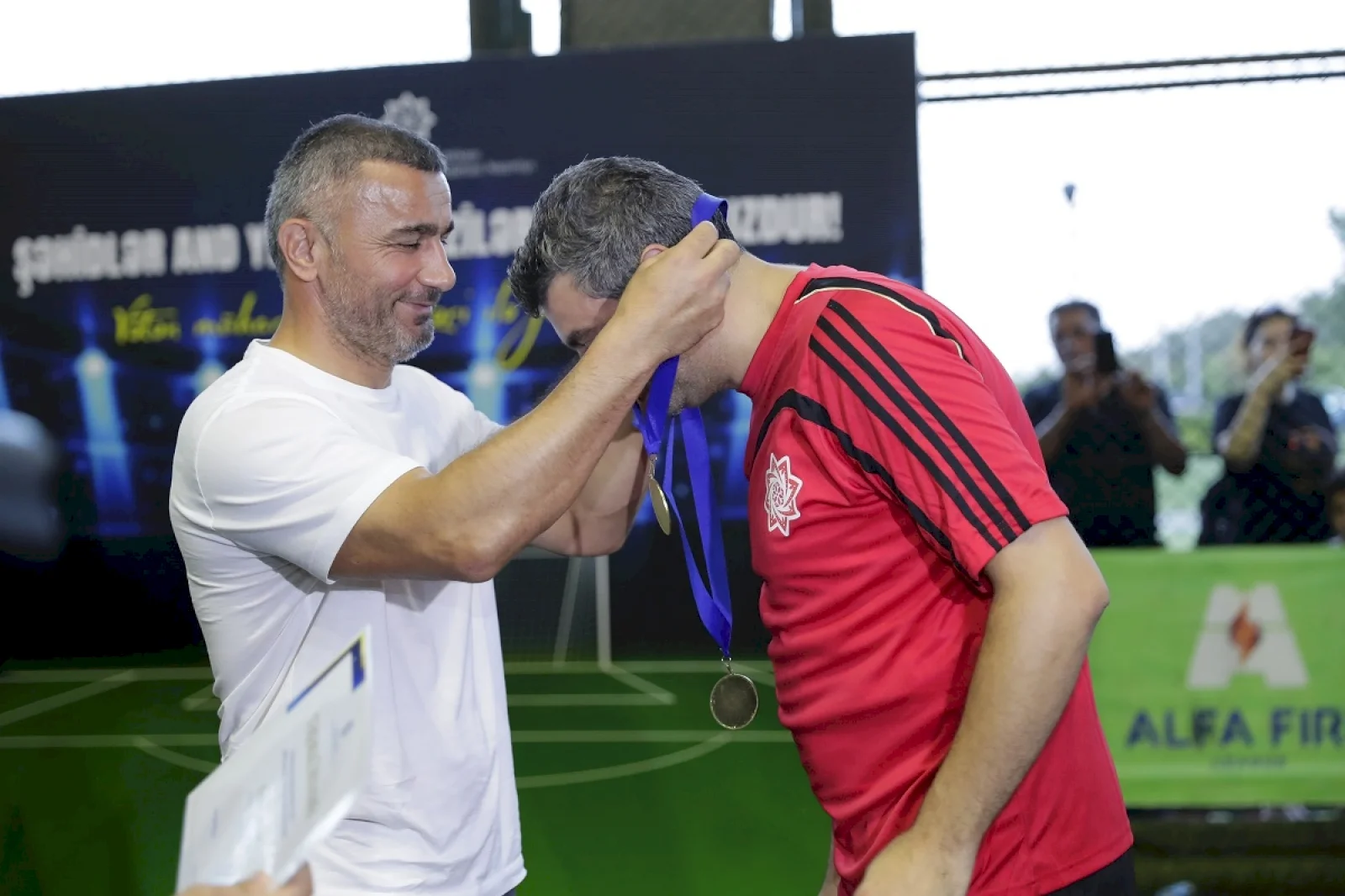 Qazilər futbol oynadı, Qurban Qurbanov izlədi - FOTOLAR 