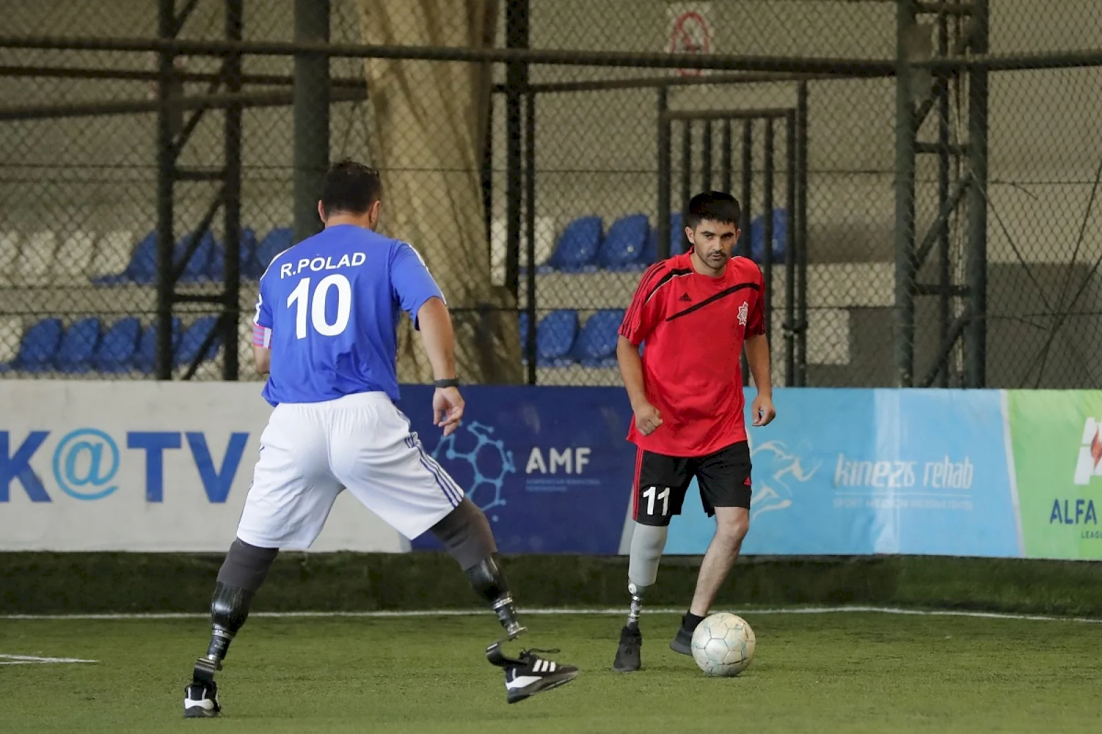 Qazilər futbol oynadı, Qurban Qurbanov izlədi - FOTOLAR 