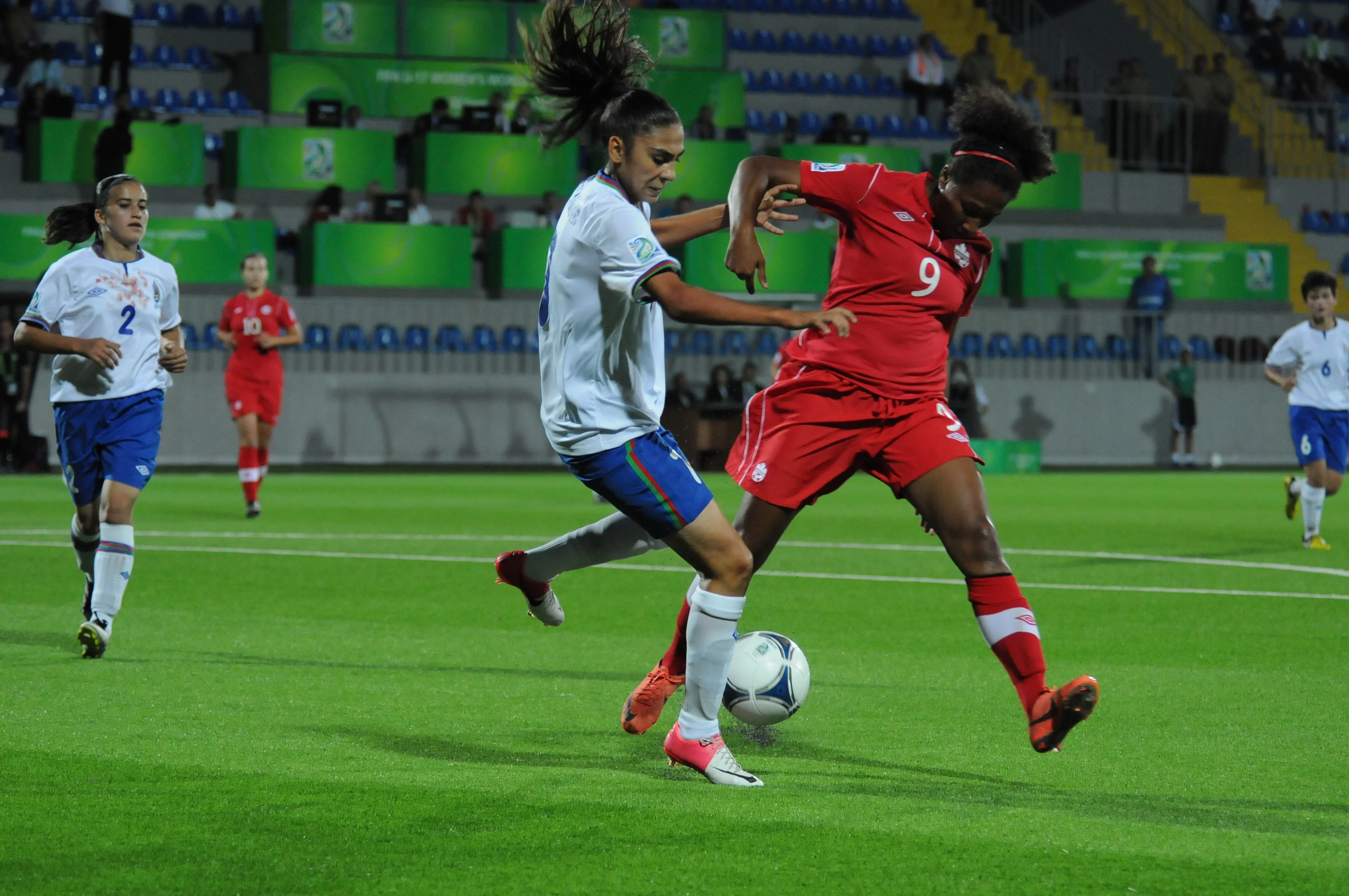 Azərbaycanda qadın futbolu: 10 ilin mənzərəsi 