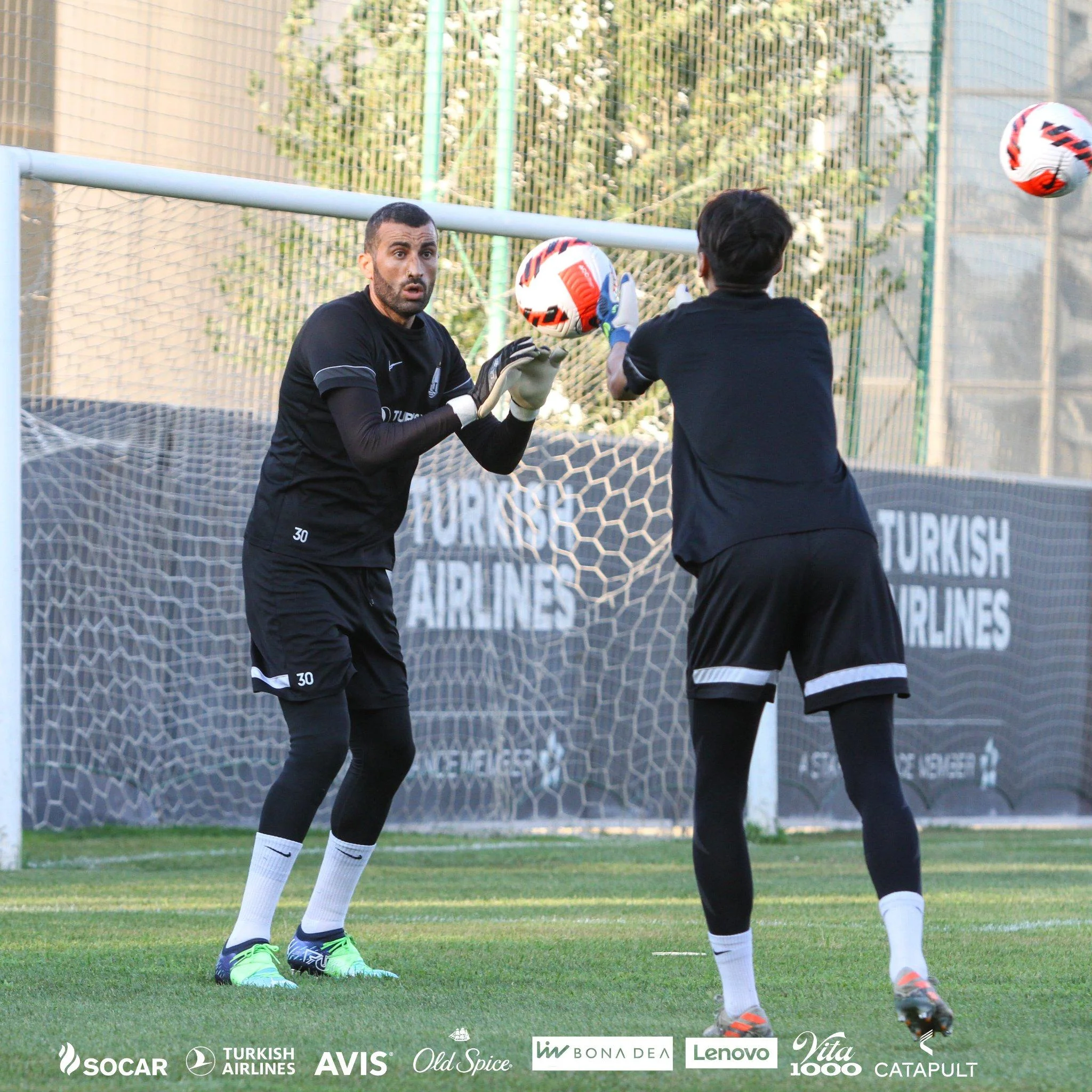"Neftçi" "Rapid" ilə oyuna hazırlaşır - FOTOLAR 