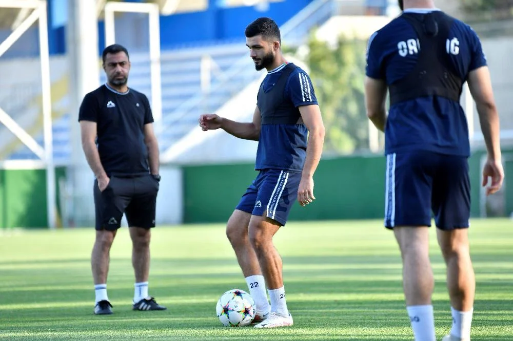 "Qarabağ" "Viktoriya" ilə oyuna hazırlaşır - FOTOLAR 