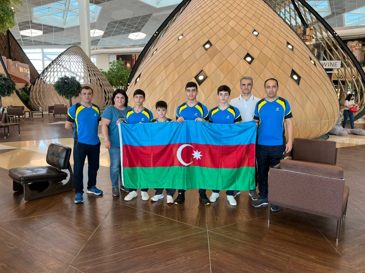 Stolüstü tennisçilərimiz Tbilisiyə yollandı 
