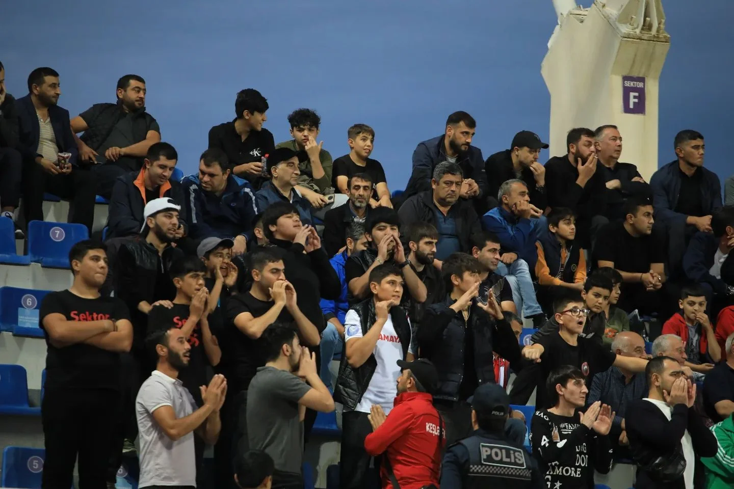 "Şamaxı" rəhbərliyi verdiyi sözlərin heç birinə əməl etmədi" - AÇIQLAMA 