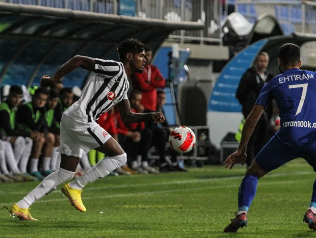 “Neftçi” “Qarabağ”dan 5 xal geri düşdü - Tura baxış 