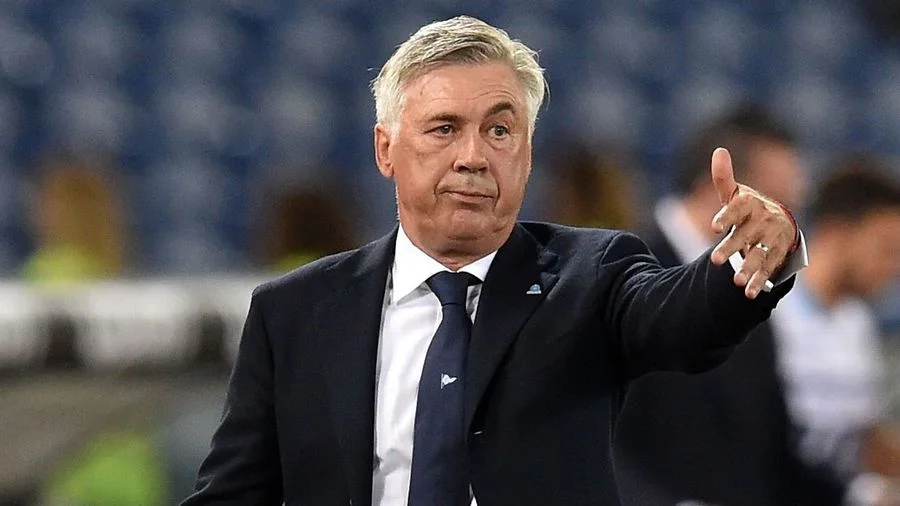 Ançelotti futbolçuların "bostanına daş atdı" 
