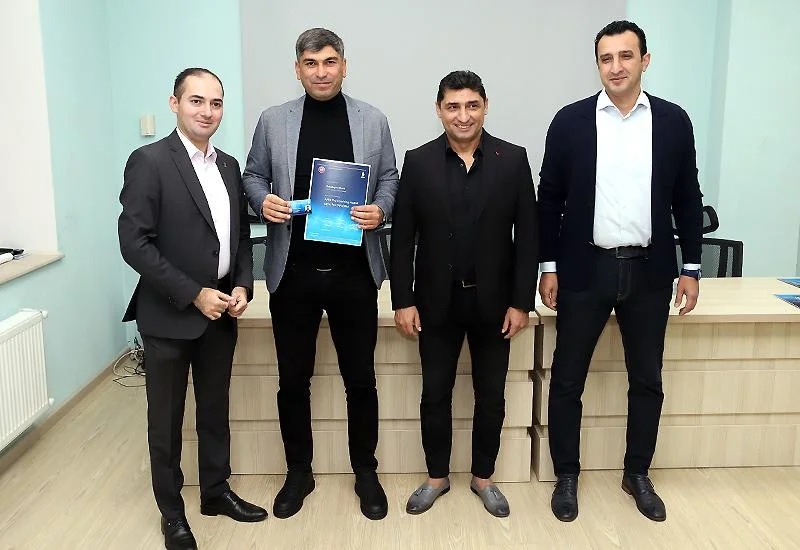 "Şamaxı" və "Qəbələ"nin baş məşqçiləri Pro kateqoriyası aldılar 