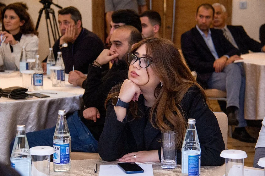 Çap mediası subyektlərinin nümayəndələri üçün təlim keçirildi - FOTOLAR 