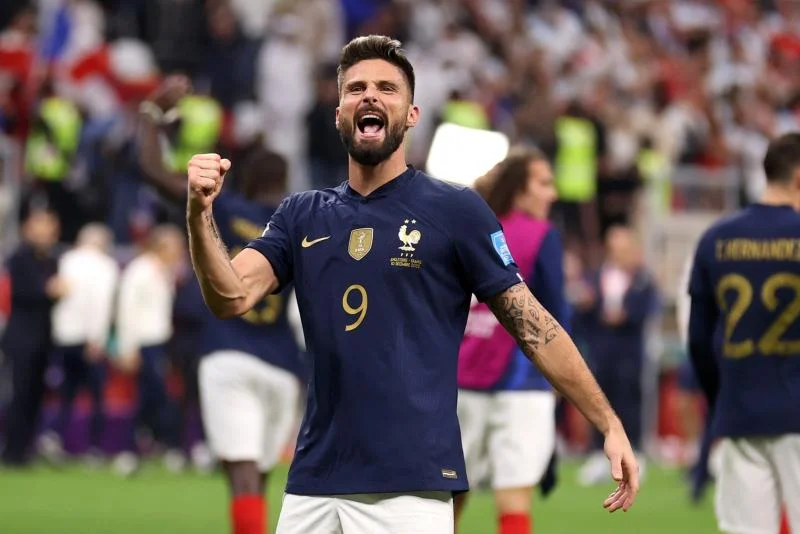 Günün transfer xəbərləri: "Milan" Jiru ilə bağlı qərar verdi 