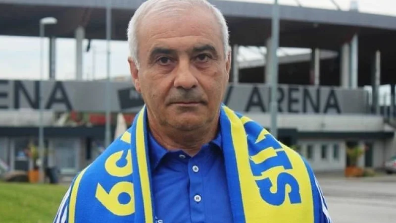 Mehman Allahverdiyev yenə "Kəpəz"i qarışdırır - FOTO 