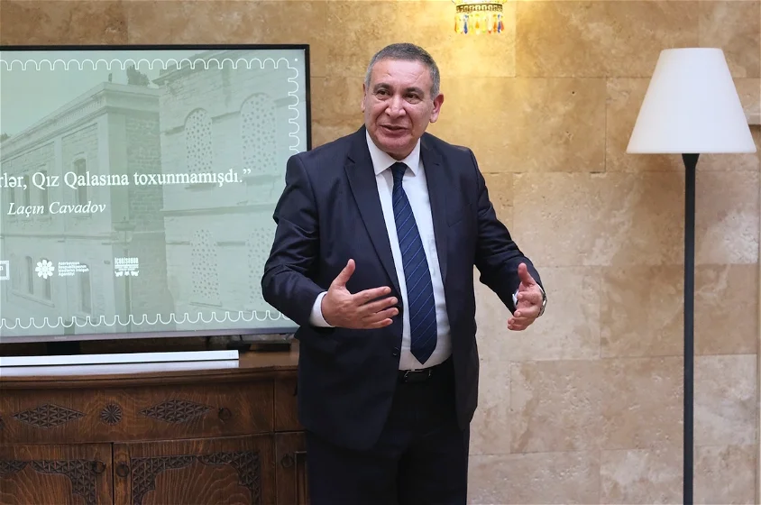 “6 sözlük əhvalat” müsabiqəsinin qalibləri mükafatlandırıldı - FOTOLAR 