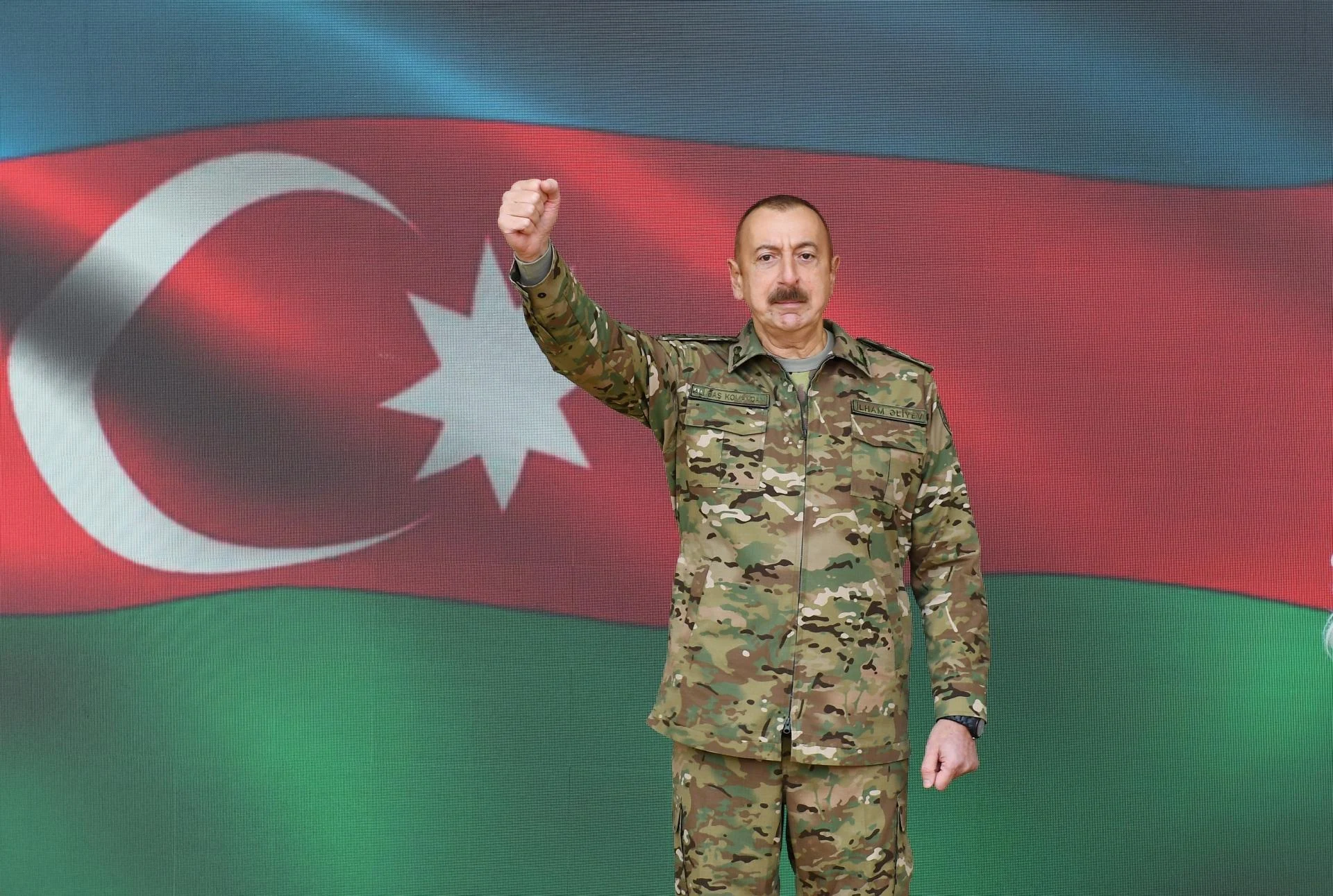 Dünya Azərbaycanlılarının Həmrəyliyi Günüdür 