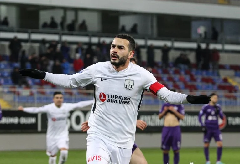 Parlayan yerli də var, gəlmə də - Mövsümün 5 "qaymağ"ı  