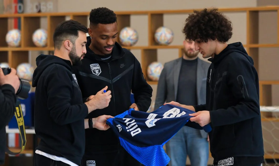 “Sabah”ın futbolçuları DOST İnklüziv İnkişaf və Yaradıcılıq Mərkəzində - FOTOLAR 