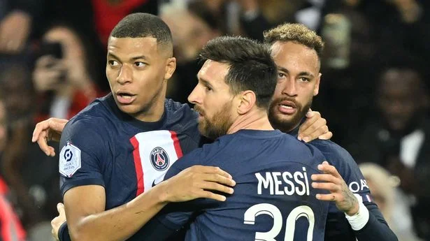 PSJ növbəti mövsüm bu formanı geyinəcək - Neymar sürprizi korladı 
