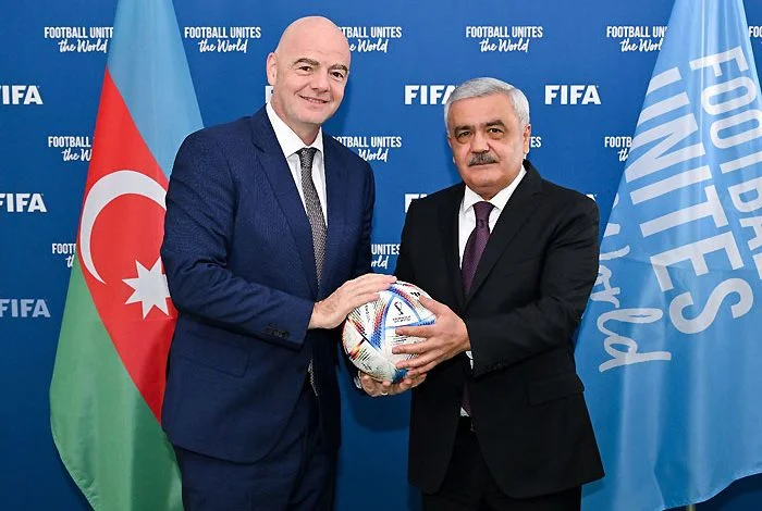 Rövnəq Abdullayev İnfantino ilə görüşdən danışdı - VİDEO 