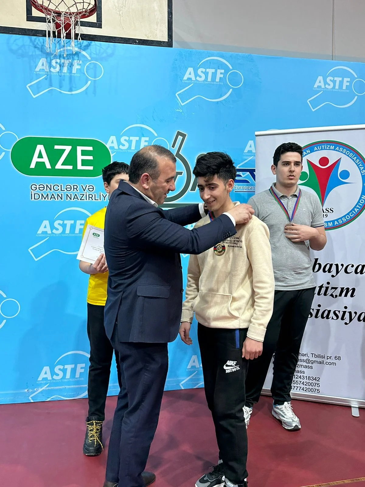 Autizm festivalı çərçivəsində ilk idman tədbiri - FOTO 
