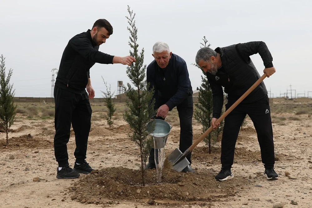"Qarabağ" ağacəkmə aksiyasına qatıldı - FOTOLAR 