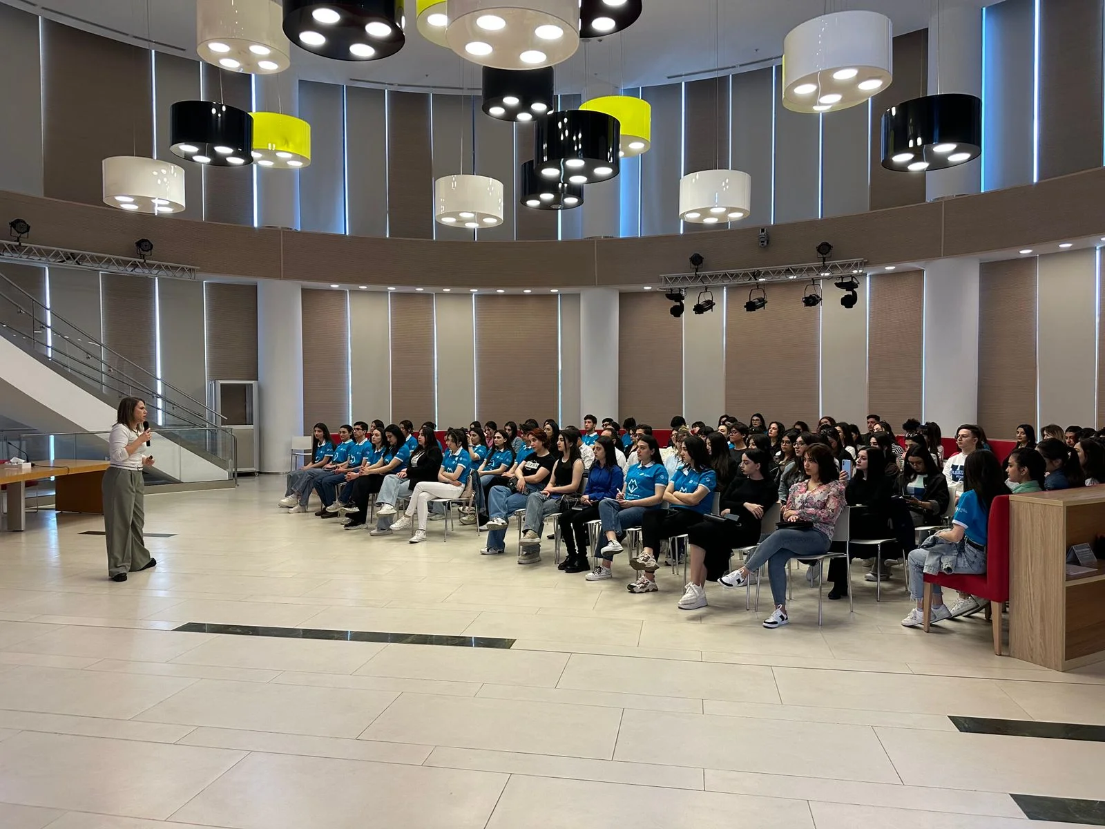 “MEDİAlab” çərçivəsində tələbələr üçün seminar keçirildi 