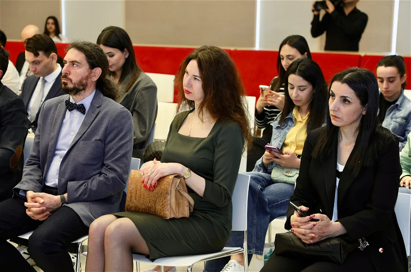 TDT dövlətlərinin jurnalist və media mütəxəssisləri üçün silsilə təlimlərin rəsmi açılışı olub - FOTOLAR 