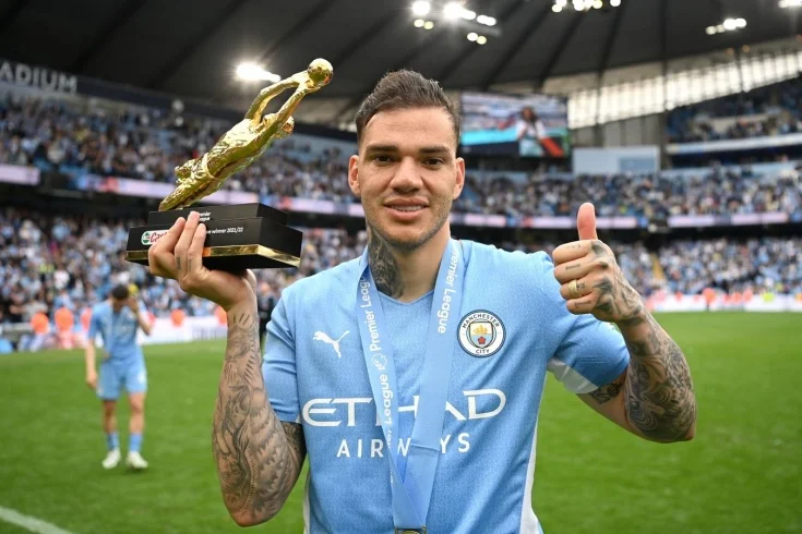 Ederson "Arsenal" azarkeşlərini belə ələ saldı - FOTO 
