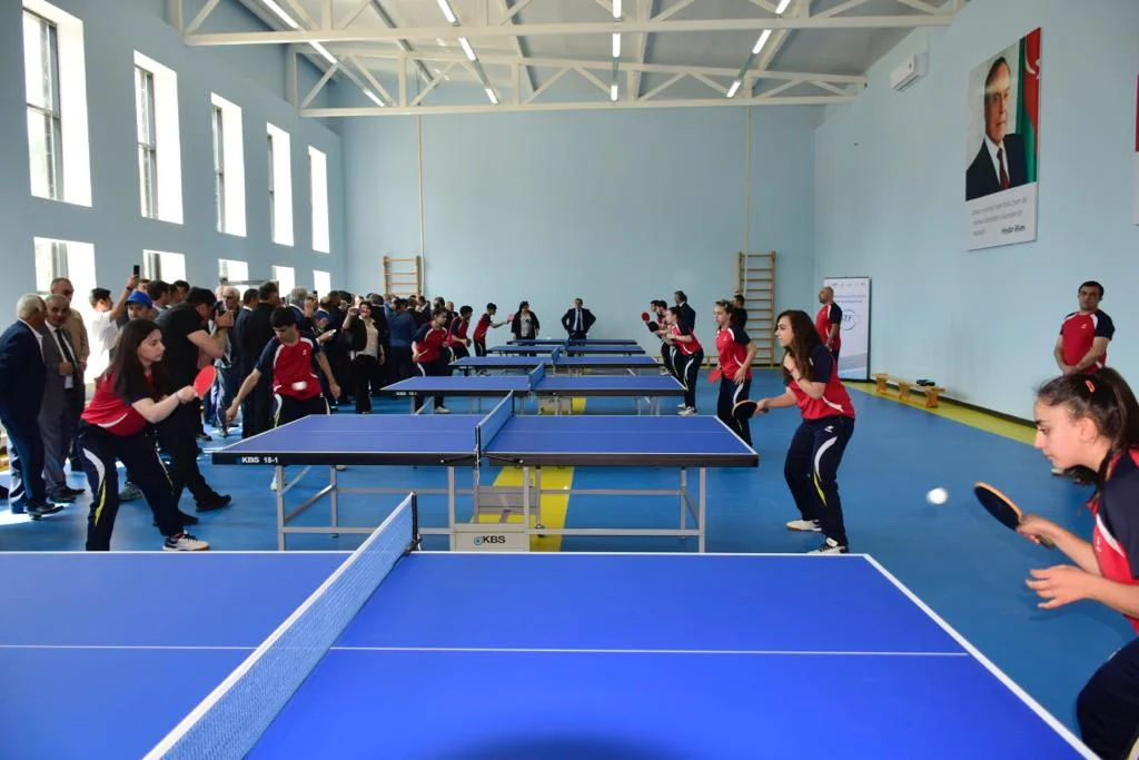 "Heydər Əliyev ili"nə töhfə olaraq yeni stolüstü tennis zalı istifadəyə verilib 