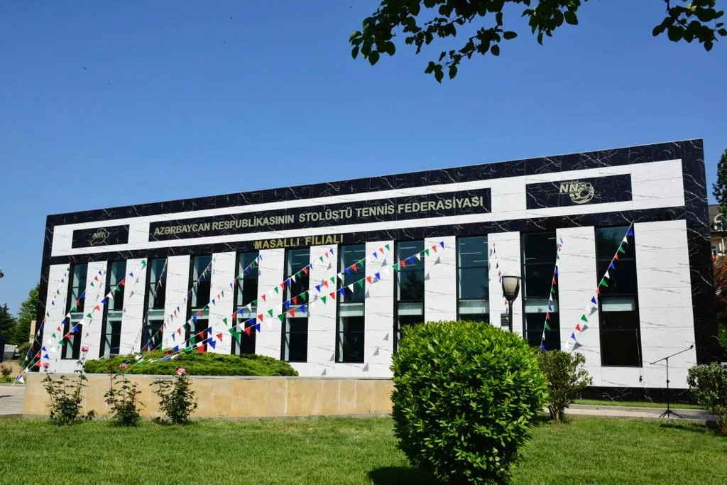 "Heydər Əliyev ili"nə töhfə olaraq yeni stolüstü tennis zalı istifadəyə verilib 