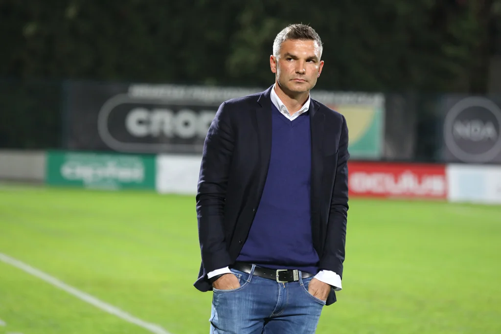 Stipiç də "Neftçi"nin futbolçusunu istəyir, qərblilər də 