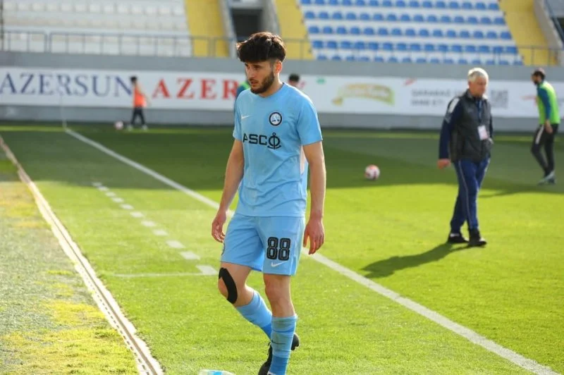 "Səbail"dən ayrlan oyunçu "Kəpəz"ə keçə bilər 
