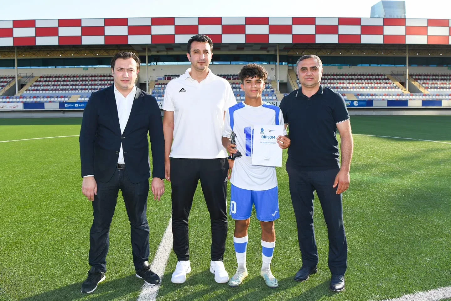 “Sabah” çempionluq kubokuna qovuşdu 