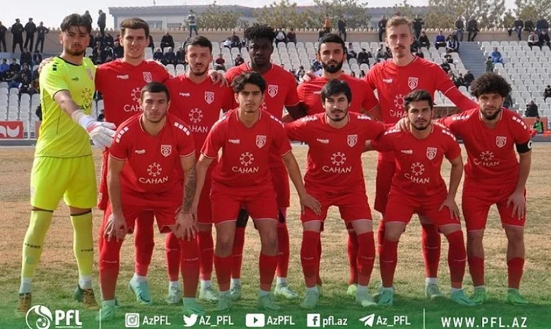 Debütant “çərçivə”ni bosniyalıya tapşırdı 