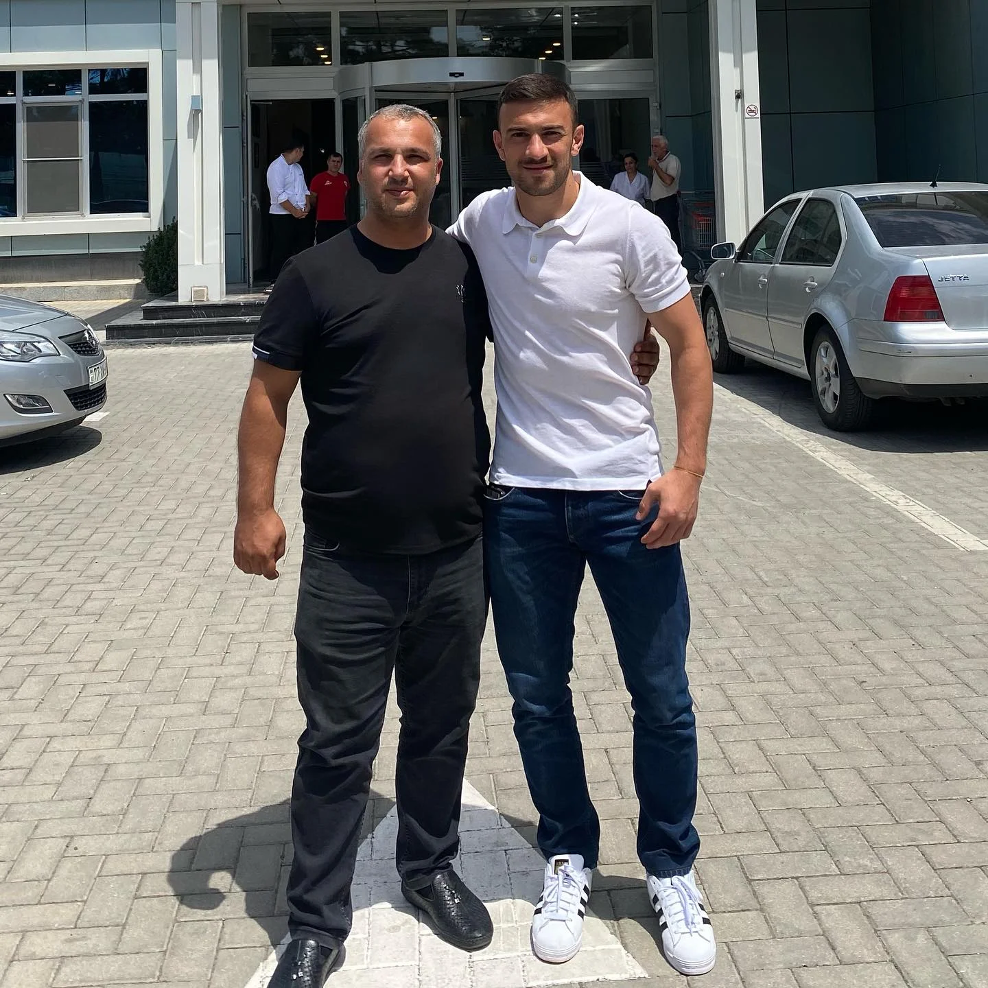 Qara Qarayev "Qarabağ" azarkeşləri ilə belə vidalaşdı - FOTO 