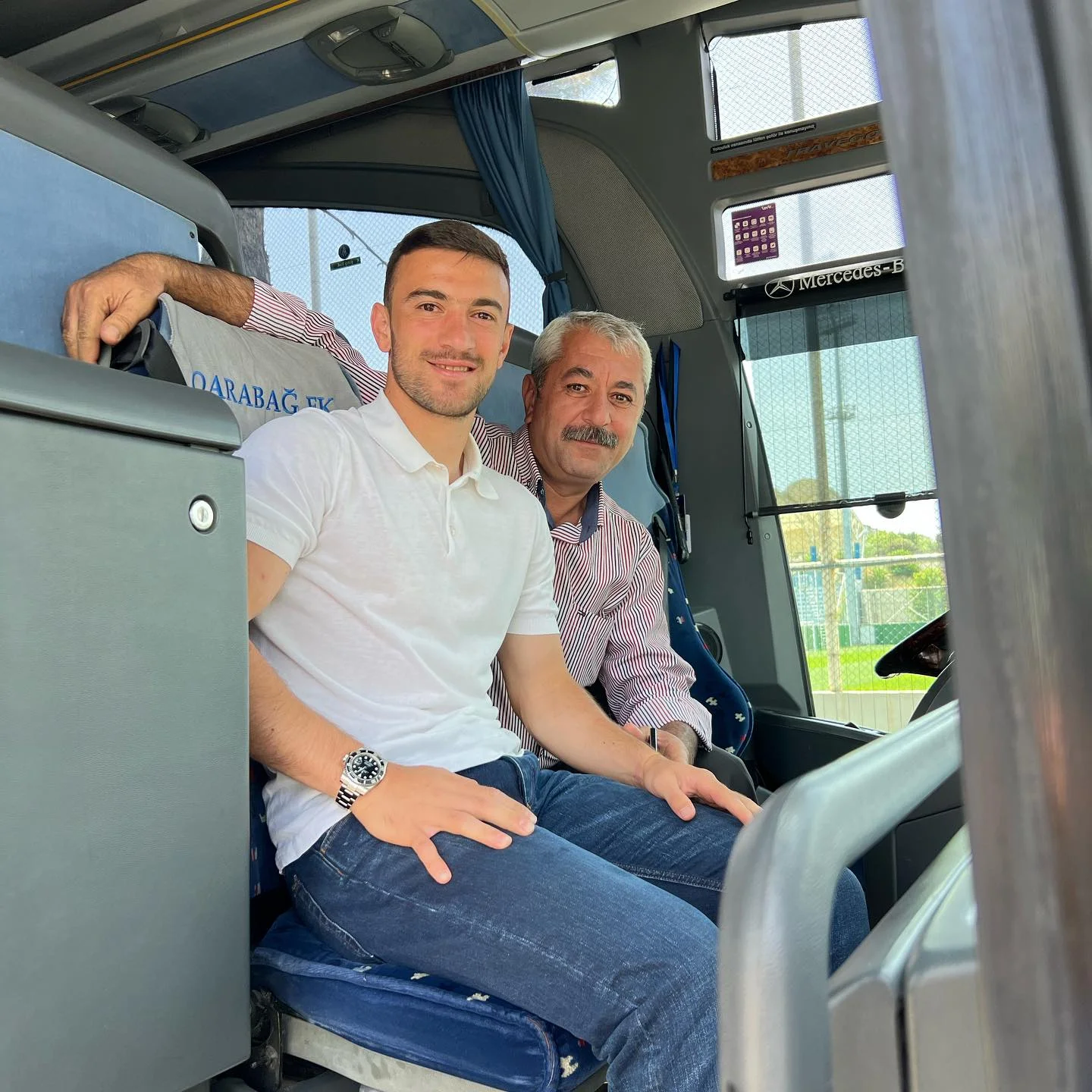 Qara Qarayev "Qarabağ" azarkeşləri ilə belə vidalaşdı - FOTO 