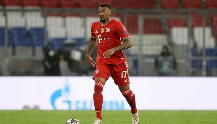 "Bayern" Boatenqin transferindən son anda imtina etdi - SƏBƏB 