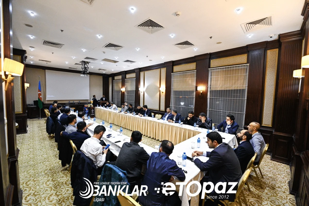 Banklar Liqasının püşkü atıldı 