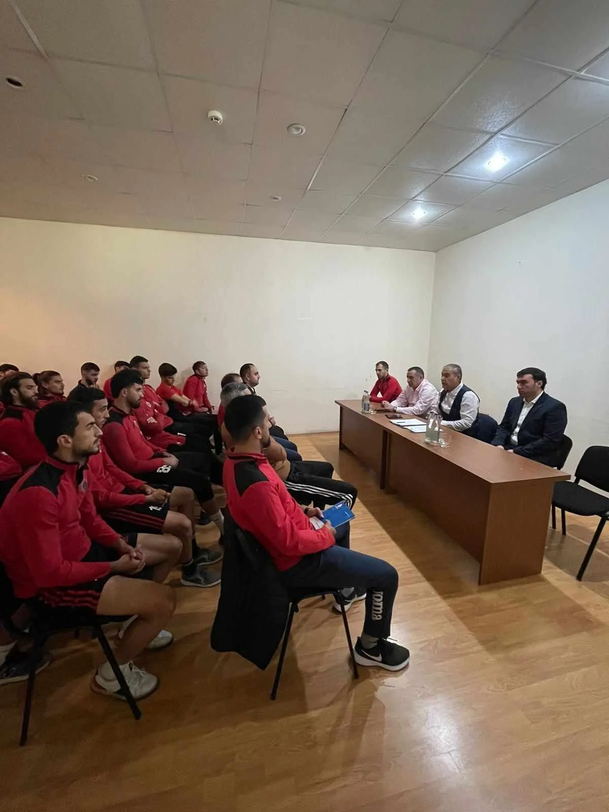 Azərbaycan klubunda mühüm toplantı, vacib tapşırıq - FOTOLAR 