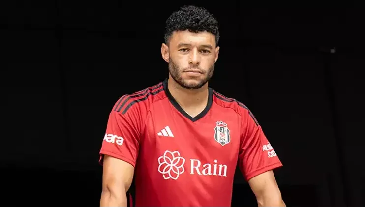 "Beşiktaş"ın ingilis ulduzu azarkeşlərə heyran qalıb 