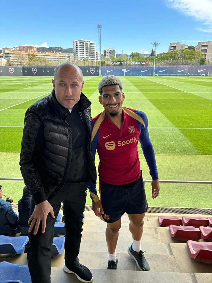 Samir Abasov İspaniyada - Xavi ilə görüşəcək 