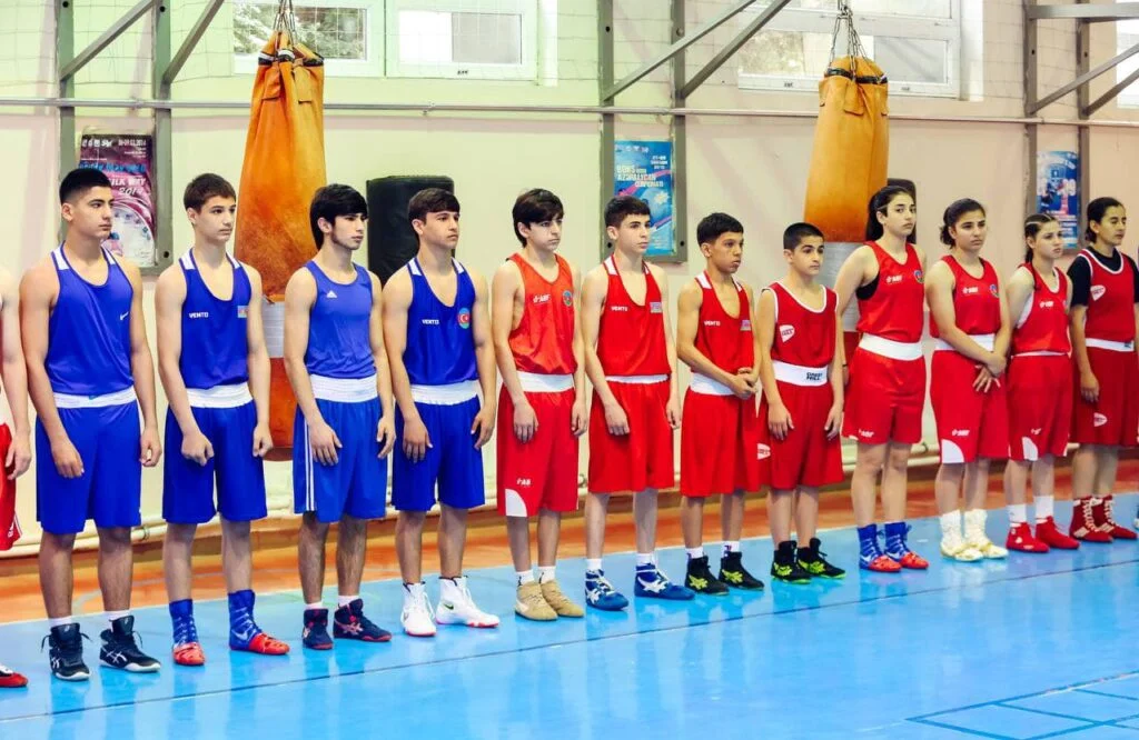 Tanınmış idmançılar master-klas keçdilər 
